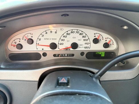 Used 2005 Ford Explorer Sport Trac XLT RWD image 15