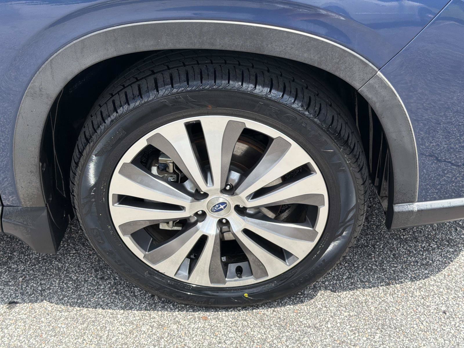 Used 2020 Subaru Ascent Limited w/ Technology Package AWD/4WD image 13