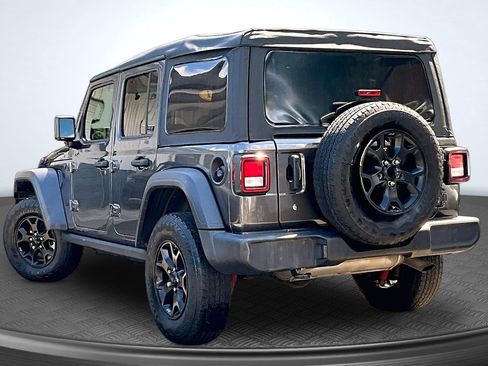 Used 2021 Jeep Wrangler Unlimited Sport AWD/4WD image 3