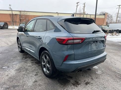 Used 2023 Ford Escape ST-Line w/ Tech Pack #1 image 7