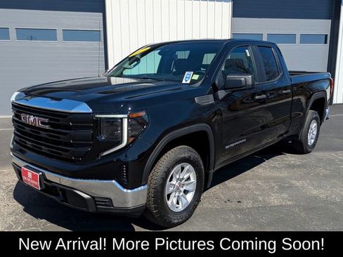 Used 2023 GMC Sierra 1500 Pro w/ Pro Value Package AWD/4WD image 1
