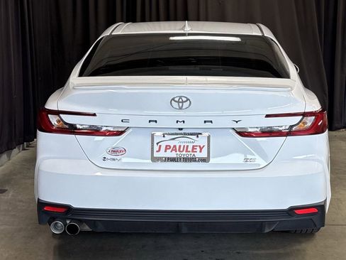 Certified 2025 Toyota Camry SE image 30