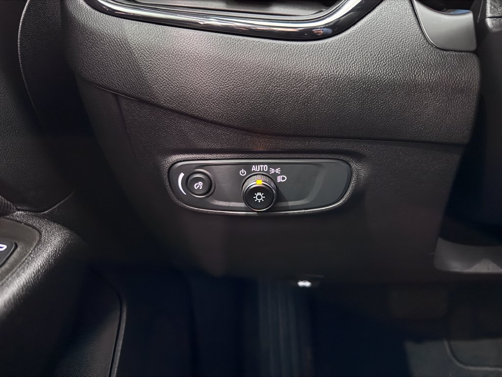 Certified 2024 Chevrolet Equinox RS AWD/4WD image 24