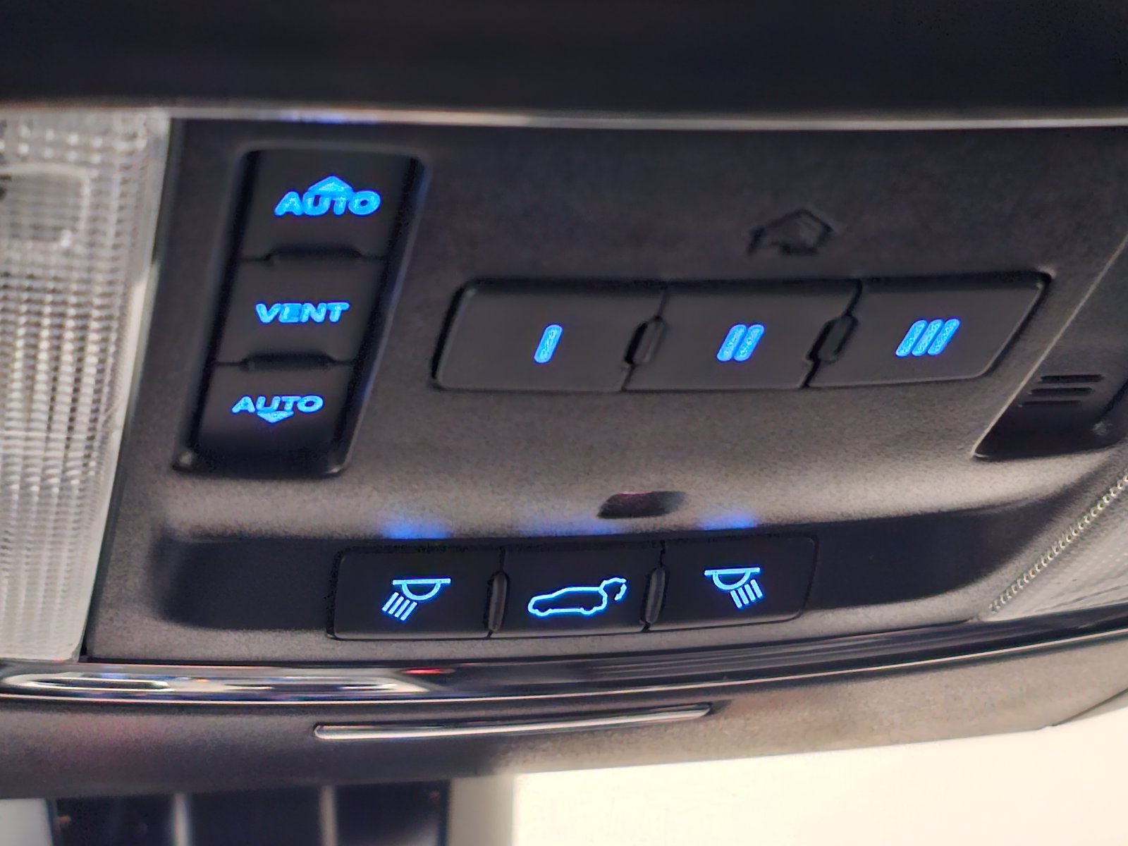 Used 2020 Jeep Grand Cherokee Limited AWD/4WD image 27