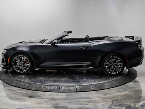 Used 2024 Chevrolet Camaro ZL1 RWD image 8