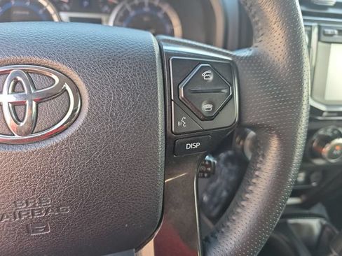 Used 2018 Toyota 4Runner TRD Off-Road AWD/4WD image 18