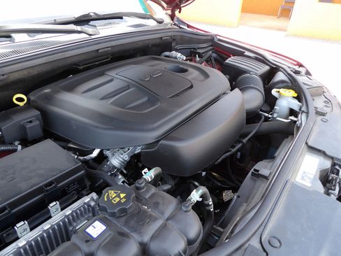 Used 2021 Jeep Grand Cherokee Laredo X AWD/4WD image 26