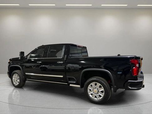 Used 2024 Chevrolet Silverado 2500 High Country w/ High Country Premium Package image 22