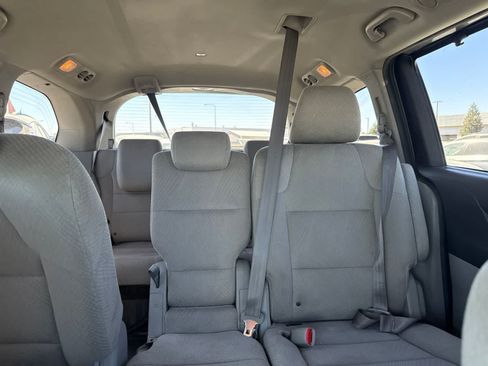 Used 2014 Honda Odyssey EX image 19
