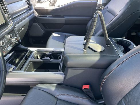 Used 2023 Ford F250 Lariat w/ Lariat Ultimate Package AWD/4WD image 37