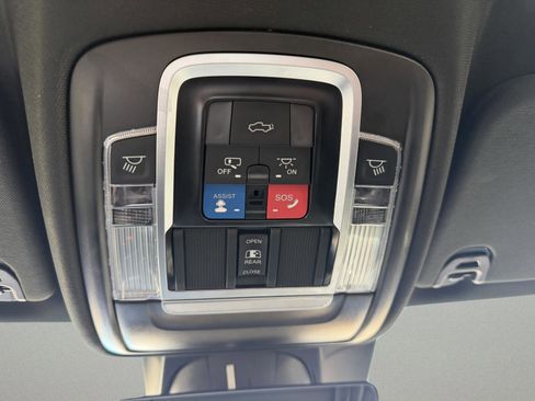 Certified 2023 RAM 1500 Laramie image 27