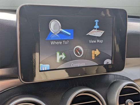 Used 2018 Mercedes-Benz GLC 300 image 17