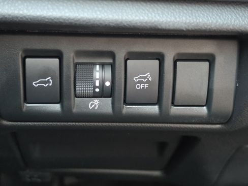 Used 2024 Subaru Outback Touring XT AWD/4WD image 16