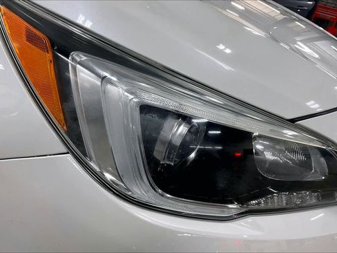 Used 2015 Subaru Outback 2.5i Limited AWD/4WD image 28