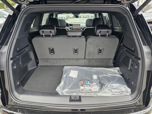 New 2026 GMC Acadia Denali w/ Super Cruise Package AWD/4WD image 14