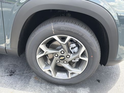 New 2026 Chevrolet Trax LT w/ Driver Confidence Package FWD image 12