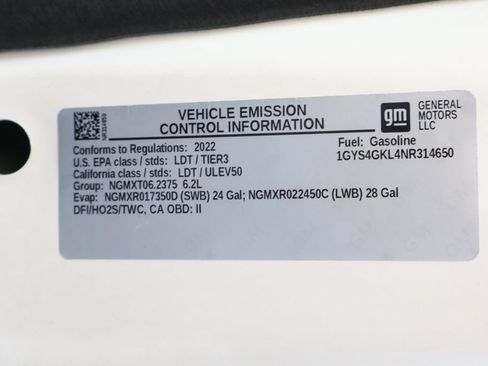 Used 2022 Cadillac Escalade Sport Platinum w/ LPO, ONYX Package AWD/4WD image 14