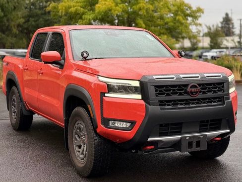 Used 2025 Nissan Frontier PRO-4X w/ Pro Premium Package AWD/4WD image 7
