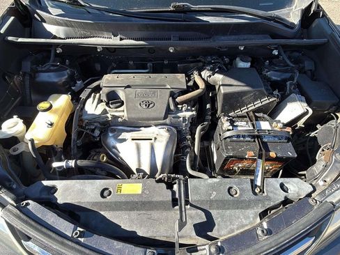 Used 2013 Toyota RAV4 LE image 24