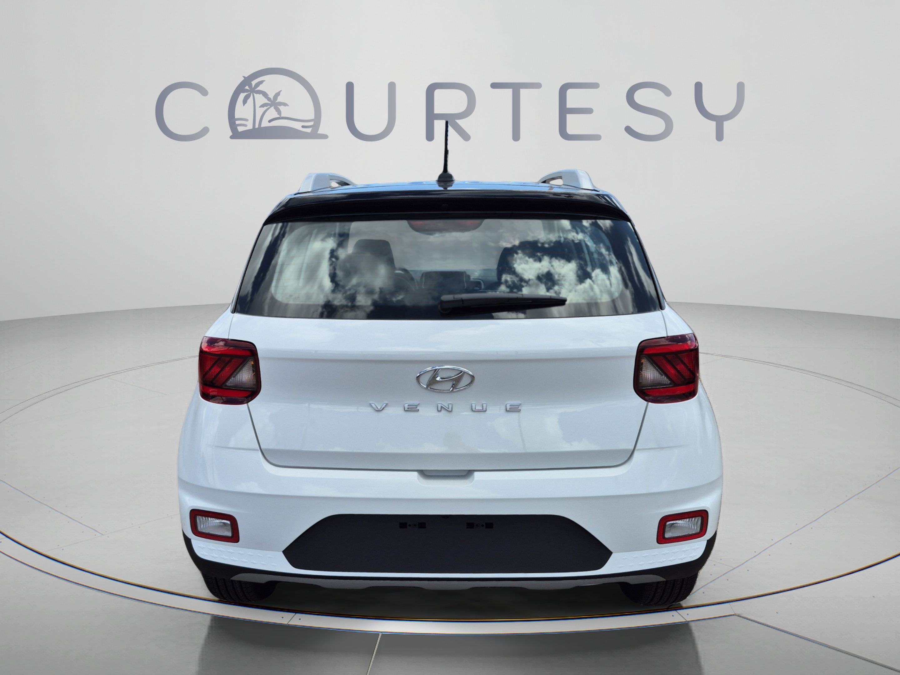 New 2026 Hyundai Venue SEL FWD image 4