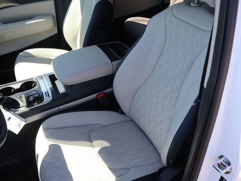 New 2026 Kia Carnival SX FWD image 19