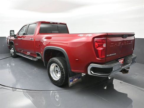Used 2023 Chevrolet Silverado 3500 LTZ w/ LTZ Convenience Package AWD/4WD image 4