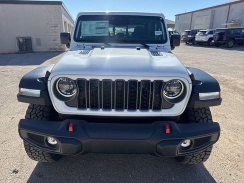 New 2026 Jeep Gladiator Rubicon w/ Technology Group image 2