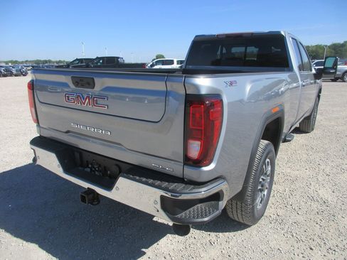 New 2026 GMC Sierra 3500 SLE w/ SLE Value Package AWD/4WD image 5