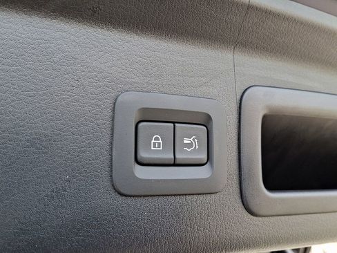 Used 2025 MAZDA CX-30 2.5 Turbo w/ Premium Package image 34