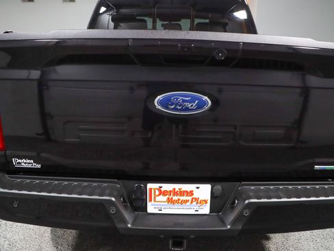 Used 2023 Ford F150 Lariat w/ Equipment Group 502A High image 9