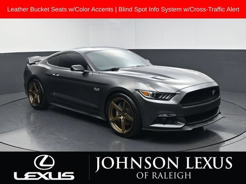 Used 2016 Ford Mustang GT Premium w/ Equipment Group 401A RWD image 3