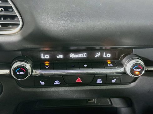 Used 2020 MAZDA CX-30 AWD w/ Premium Package image 24