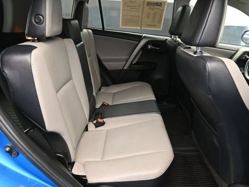 Used 2018 Toyota RAV4 Limited w/ Advanced Technology Package AWD/4WD image 30