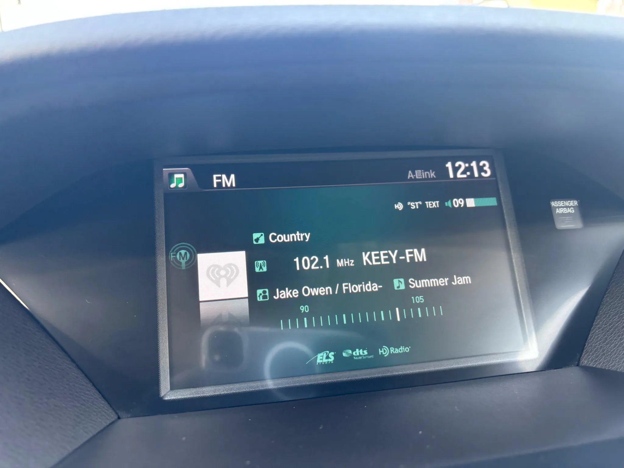 Used 2017 Acura MDX w/ Technology Package AWD/4WD image 17