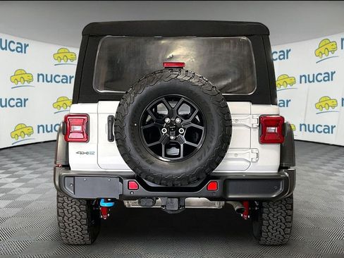 Used 2024 Jeep Wrangler Unlimited AWD/4WD image 5