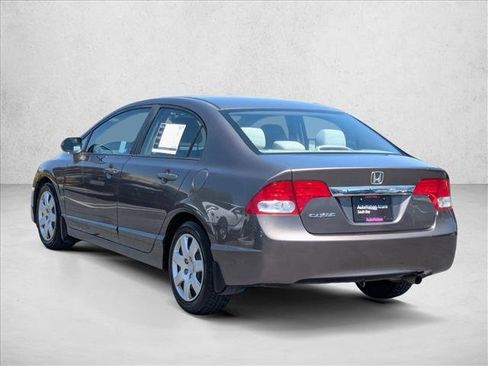 Used 2010 Honda Civic LX image 8