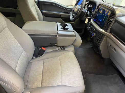 Used 2025 Ford F150 XLT AWD/4WD image 25