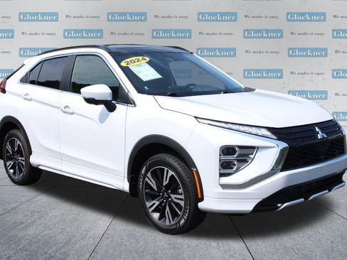 Used 2024 Mitsubishi Eclipse Cross SEL AWD/4WD image 3
