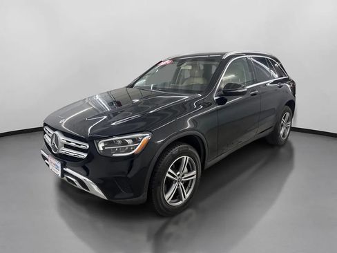 Used 2020 Mercedes-Benz GLC 300 4MATIC image 4