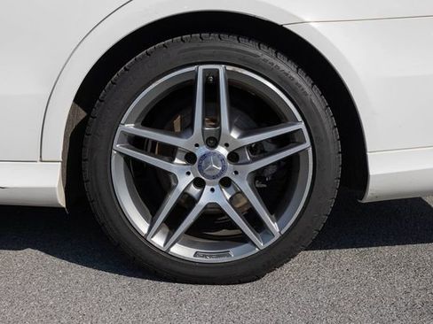 Used 2016 Mercedes-Benz E 350 4MATIC Wagon image 6