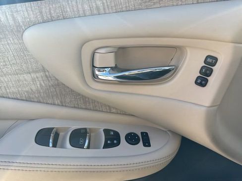 Used 2020 Nissan Murano SL image 13