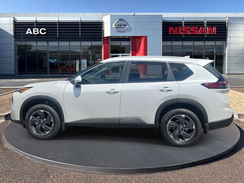 New 2026 Nissan Rogue SV w/ Cold Weather Package FWD image 8
