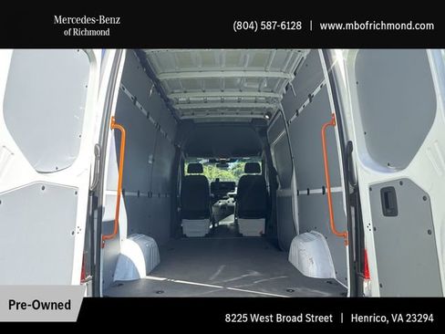 Used 2023 Mercedes-Benz Sprinter 2500 image 13