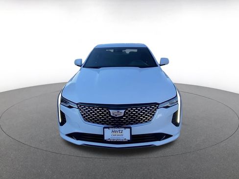 Used 2024 Cadillac CT4 Luxury image 4