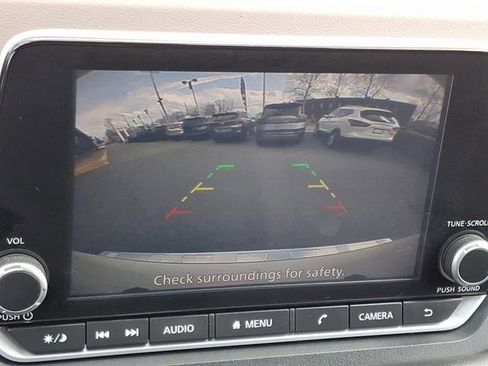 Certified 2023 Nissan Rogue SV image 50