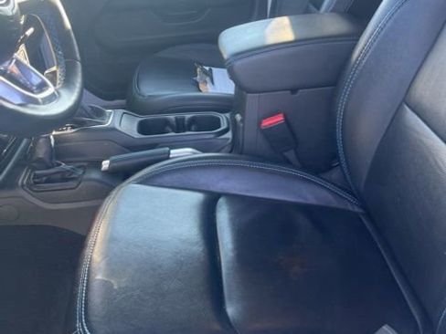 Used 2022 Jeep Wrangler Unlimited Rubicon 4xe w/ Cold Weather Group image 12