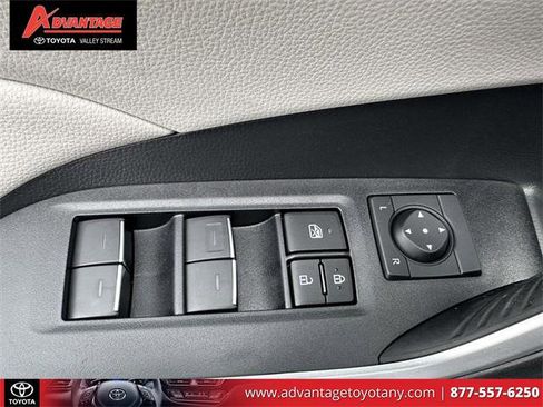 Certified 2025 Toyota RAV4 XLE Premium image 19