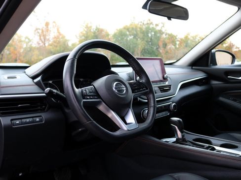 Used 2021 Nissan Altima 2.5 SR image 23