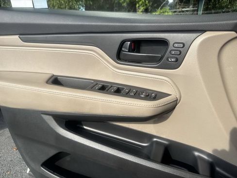 Used 2022 Honda Odyssey EX-L image 30