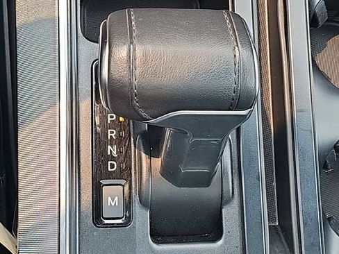 Used 2024 Ford F150 Platinum w/ Equipment Group 702A High AWD/4WD image 17